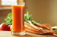 Công dụng bất ngờ từ nước ép cà rốt